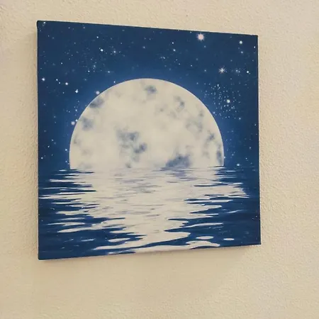 Apartment Blue Moon *