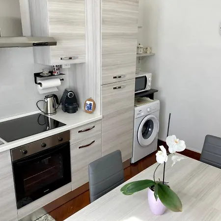 Blue Moon Apartment